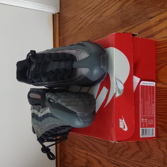 Nike Air Max 95 LV8 - Picture 2 of 6